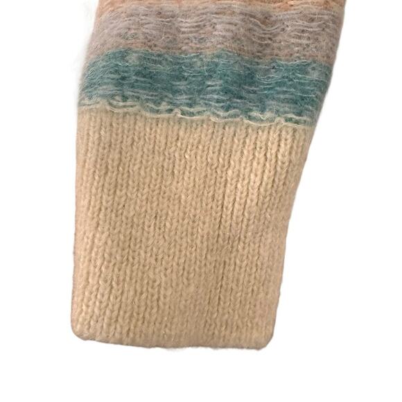 Aritzia Wilfred Mohair Striped Cropped Boxy Pastel Sweater Size Large - Picture 5 of 9